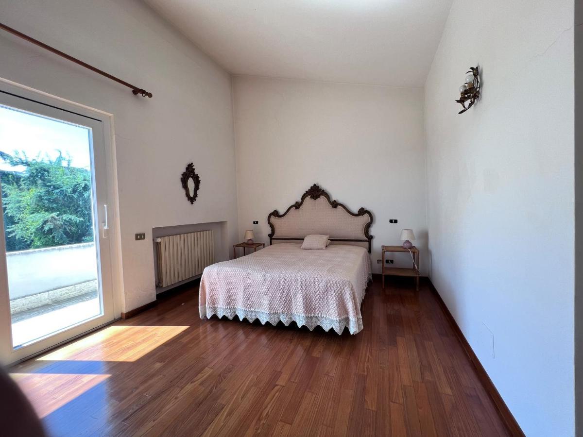 Villa Luxury Roma Marco Simone Kültér fotó